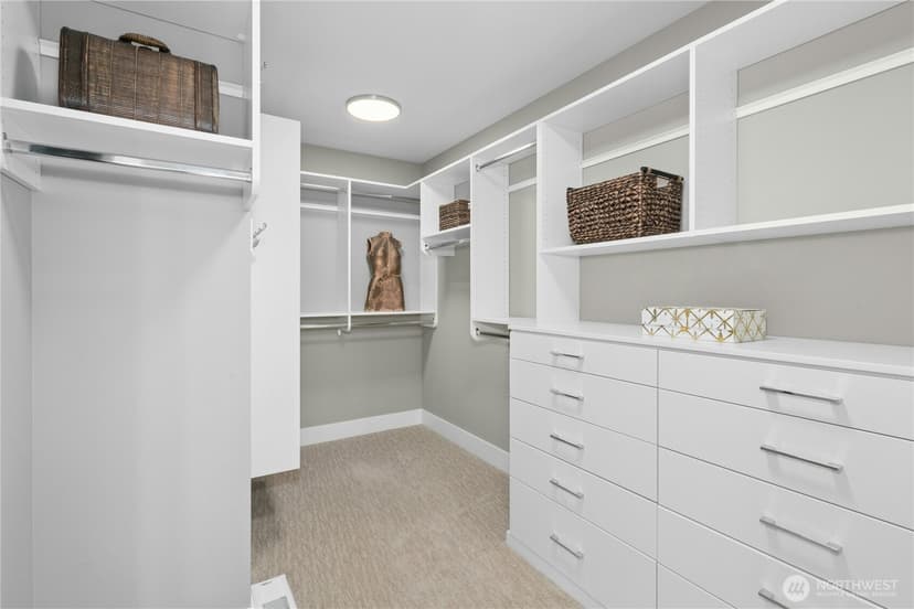 Property photo for 1006 4th Street W, Kirkland photo 21