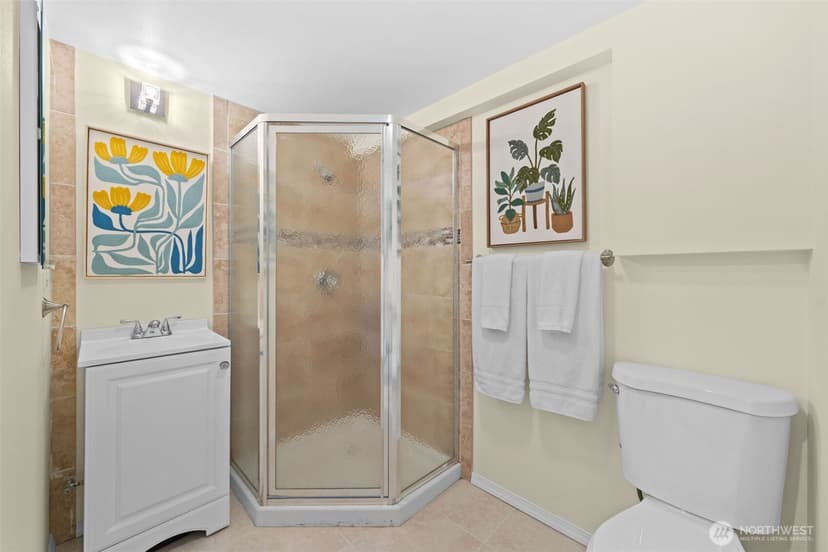 Property photo for 17502 113th Avenue NE, Bothell photo 25