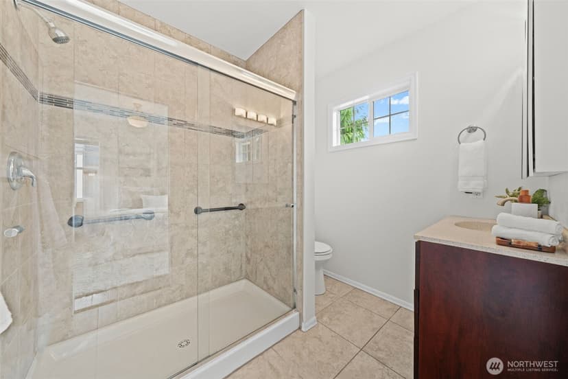 Property photo for 17502 113th Avenue NE, Bothell photo 7