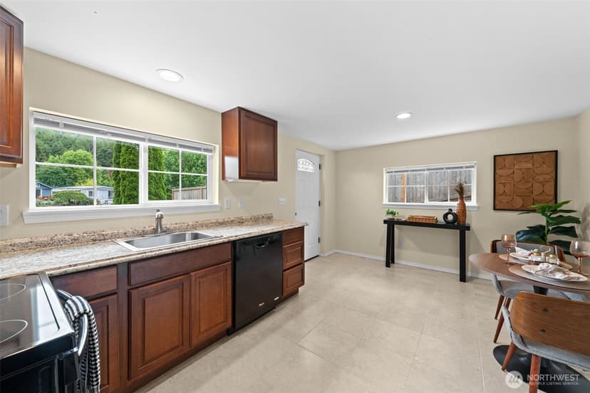 Property photo for 17502 113th Avenue NE, Bothell photo 20