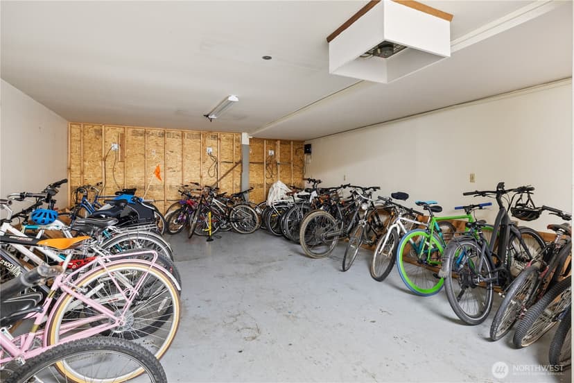Property photo for 5818 NE 70th Street #A312, Seattle photo 19