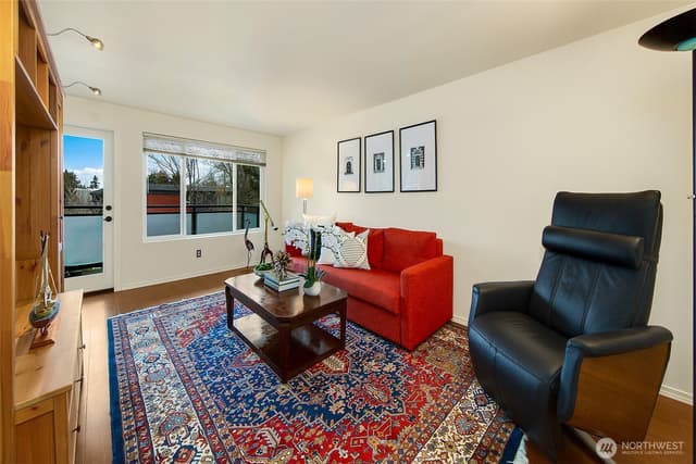 Property photo for 5818 NE 70th Street #A312, Seattle photo 3