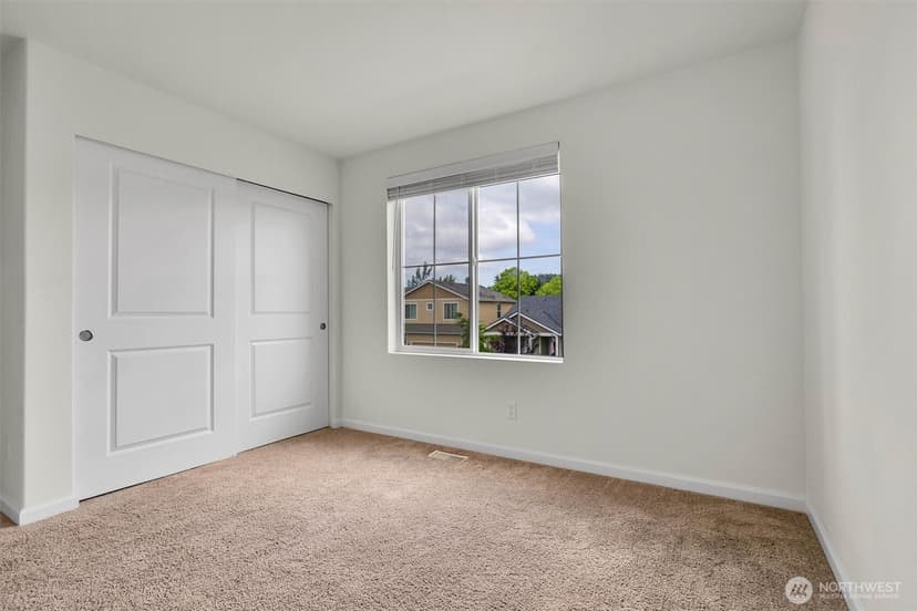 Property photo for 11948 64th Street E, Puyallup photo 34