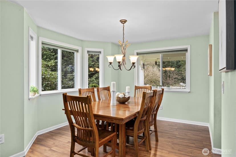 Property photo for 611 186th Avenue E, Bonney Lake photo 8