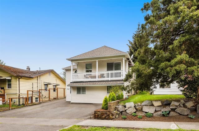 Property photo for 1505 26th Avenue S, Seattle