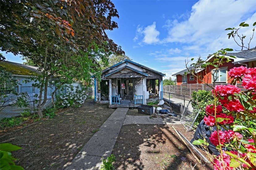 Property photo for 8145 16th Avenue SW, Seattle photo 4