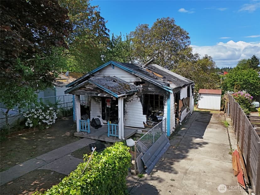 Property photo for 8145 16th Avenue SW, Seattle photo 5