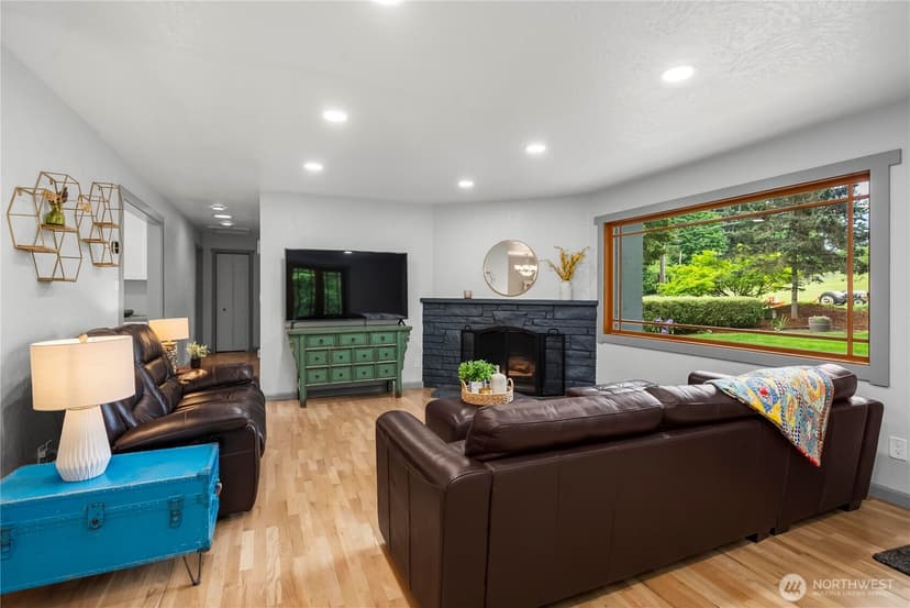 Property photo for 9112 82nd Avenue NW, Gig Harbor photo 8