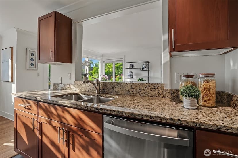 Property photo for 2830 NW 56th Street #203, Seattle photo 11