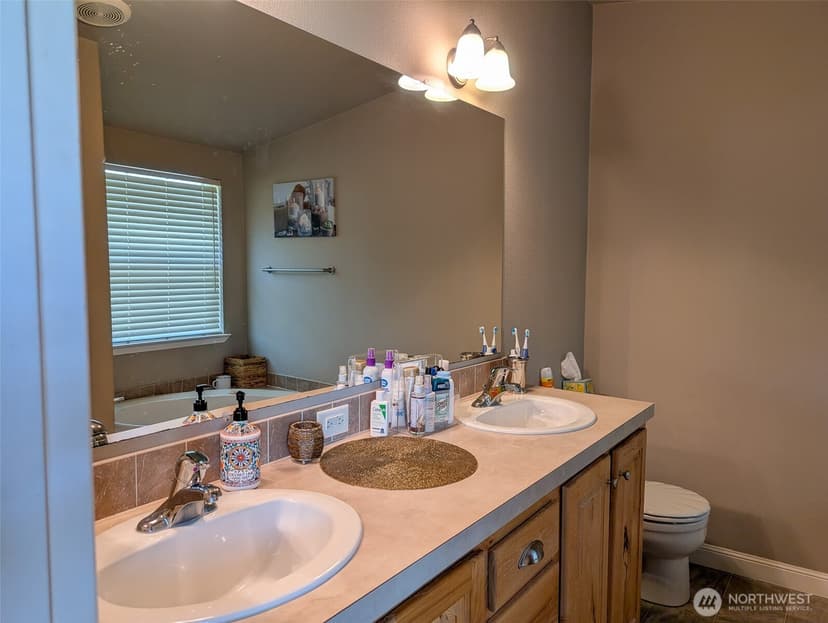 Property photo for 313 Ocean Shores Boulevard NW, Ocean Shores photo 31