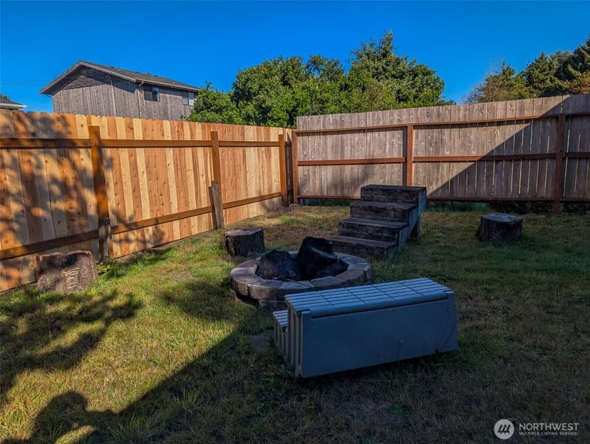 Property photo for 313 Ocean Shores Boulevard NW, Ocean Shores photo 14
