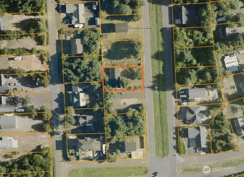 Property photo for 313 Ocean Shores Boulevard NW, Ocean Shores photo 34