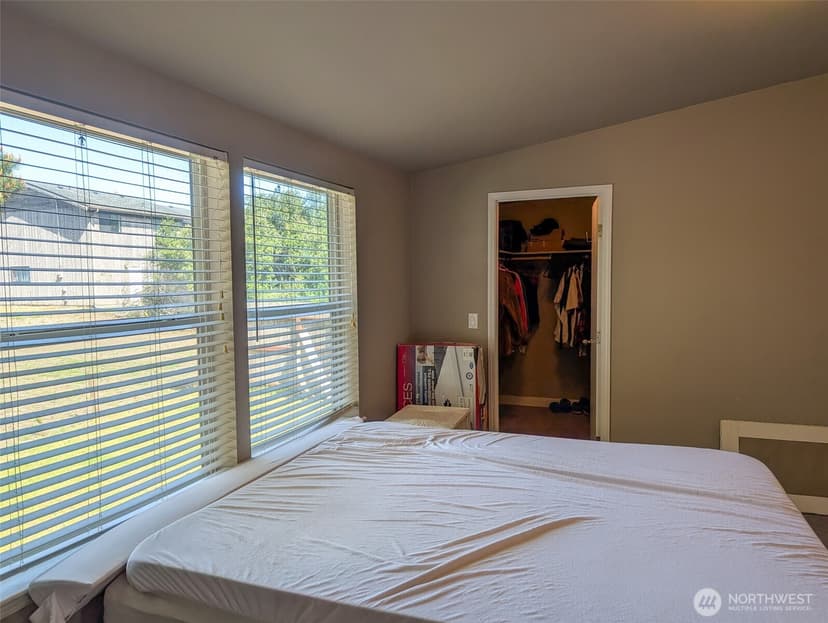 Property photo for 313 Ocean Shores Boulevard NW, Ocean Shores photo 29