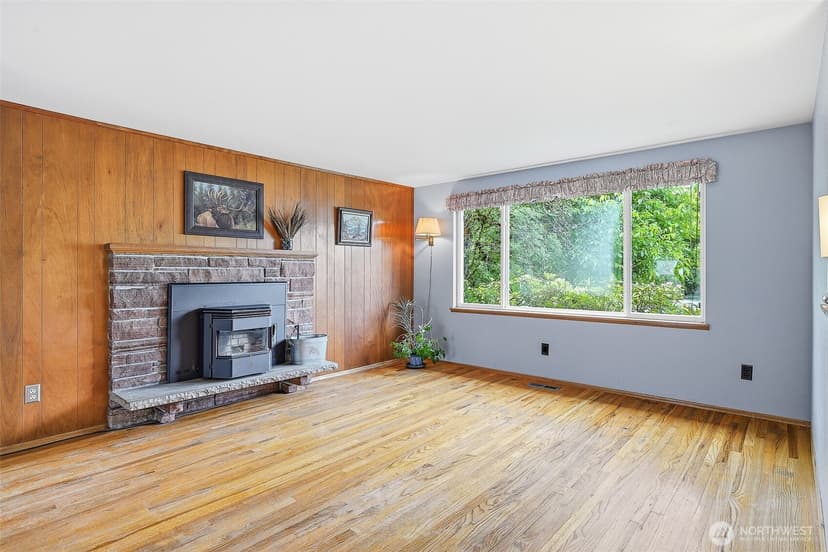 Property photo for 4510 237th Place SW, Mountlake Terrace photo 4