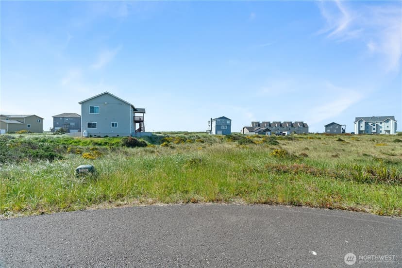 Property photo for 471 Hilo Court, Ocean Shores