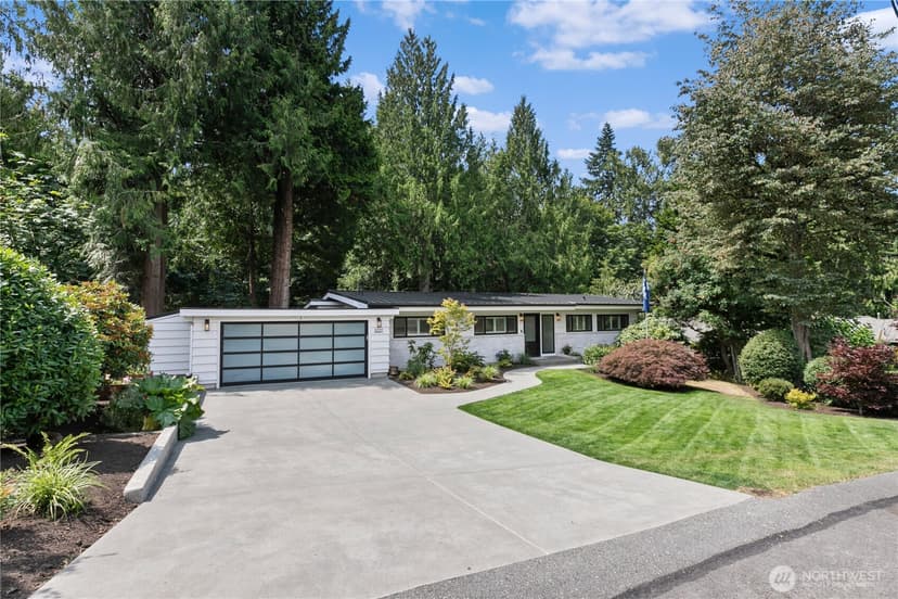 Property photo for 3227 103rd Place NE, Bellevue