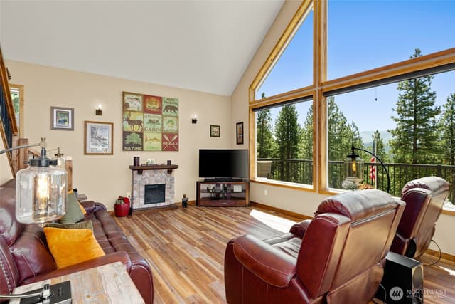 Property photo for 55 Wrangler Lane, Leavenworth photo 3