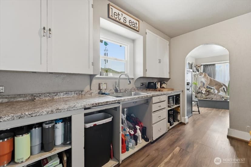Property photo for 608 N Bradley Street, Chelan photo 11