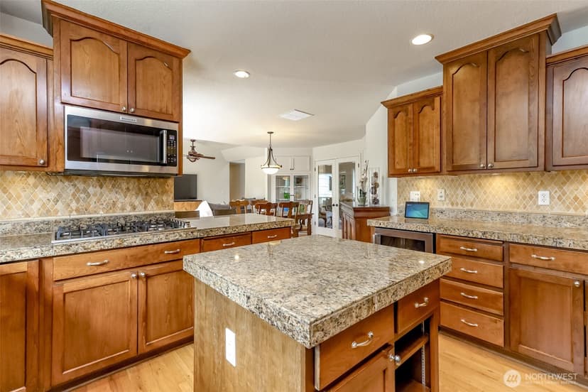 Property photo for 13622 116th Street Ct E, Puyallup photo 14