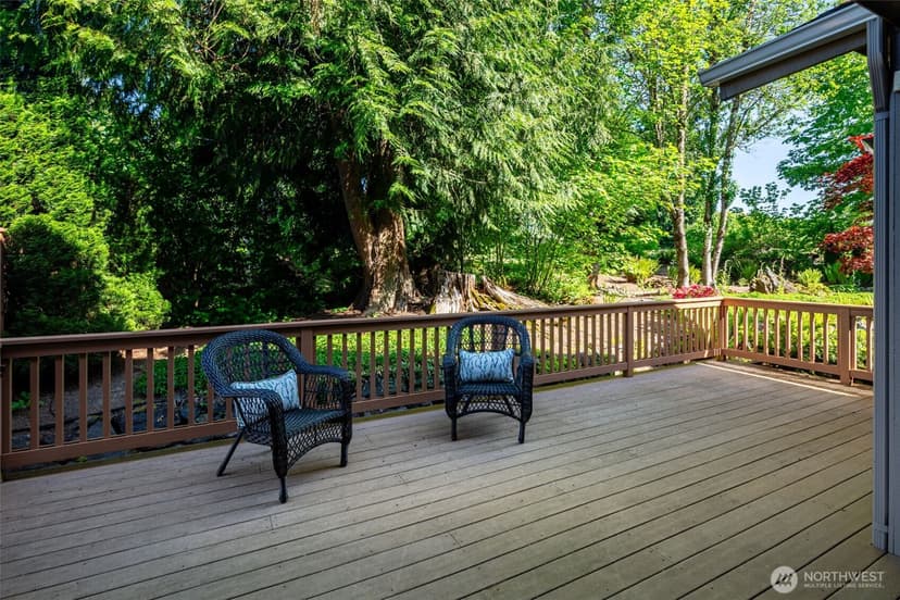 Property photo for 12652 Sunbreak Way NE, Redmond photo 13