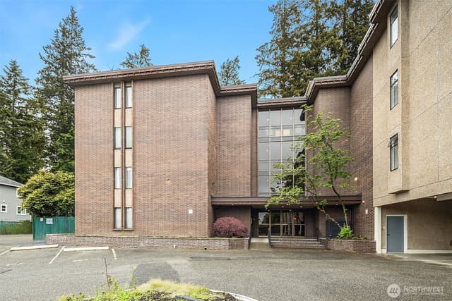 Property photo for 5915 Highway Place #201, Everett