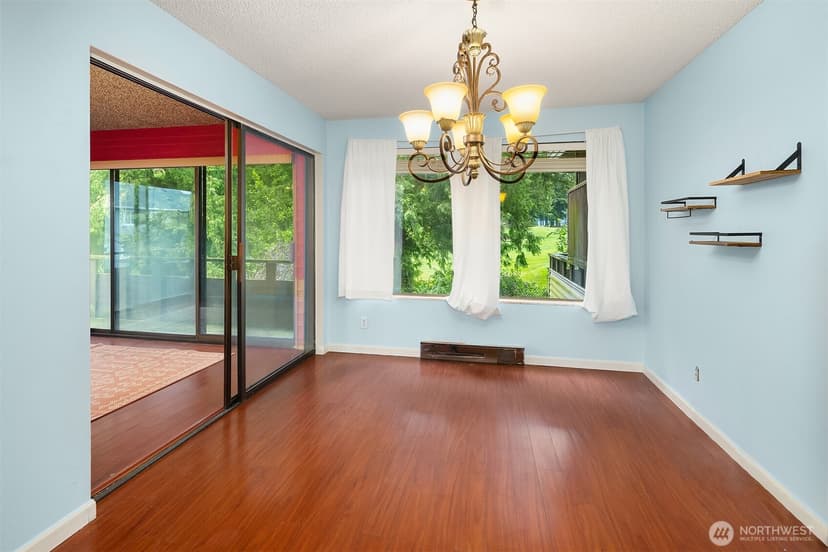 Property photo for 5915 Highway Place #201, Everett photo 7