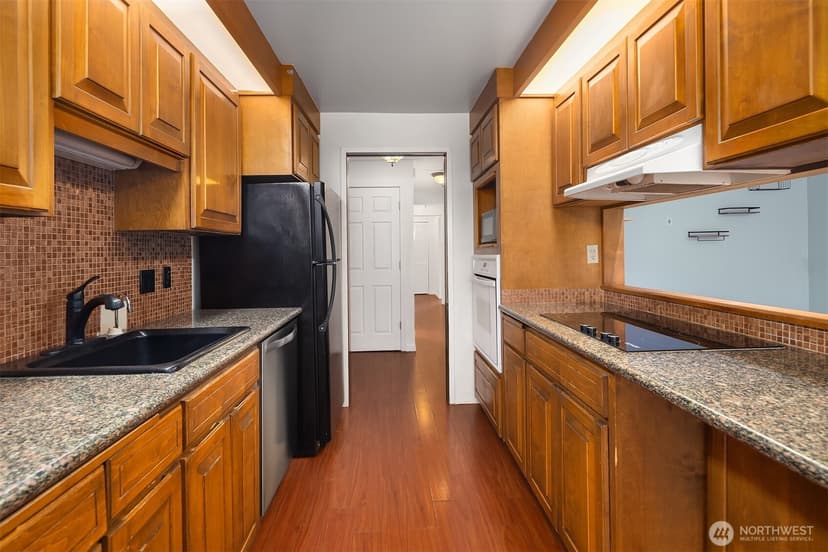 Property photo for 5915 Highway Place #201, Everett photo 5