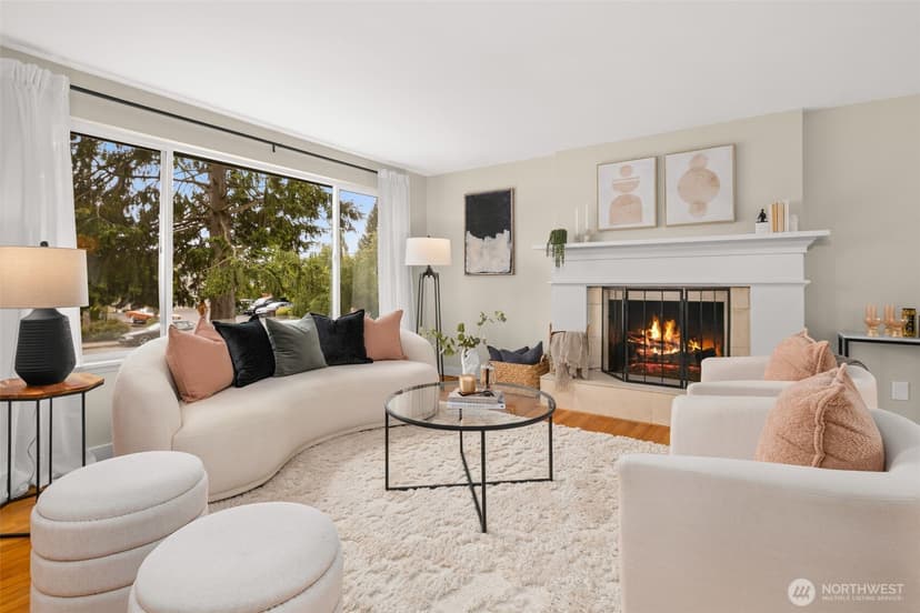 Property photo for 10417 17th Avenue SW, Seattle photo 5