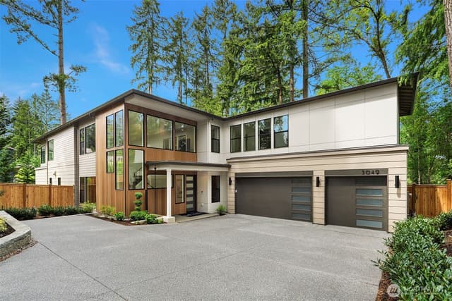 Property photo for 3049 164th Place NE, Bellevue photo 2