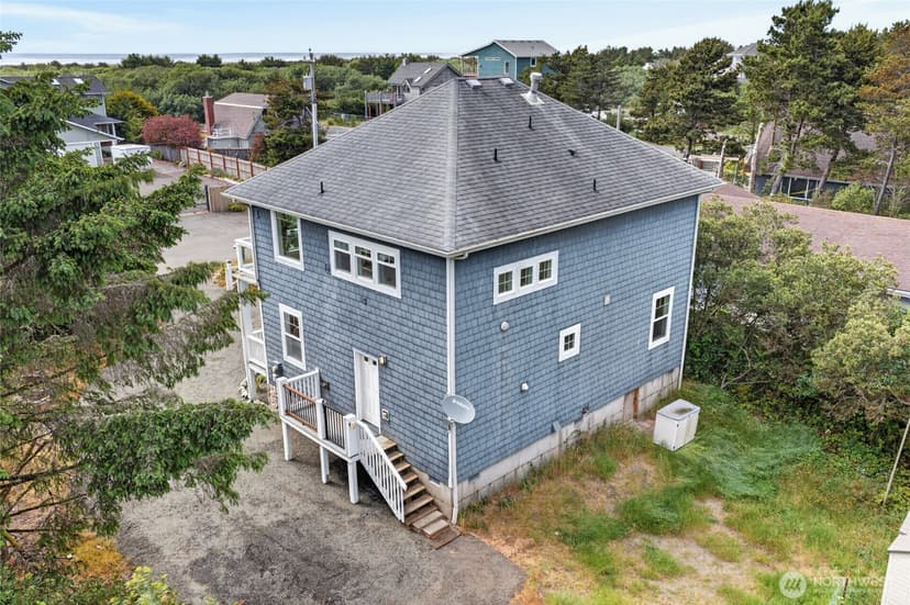 Property photo for 126 Sand Dune Avenue NW, Ocean Shores photo 33