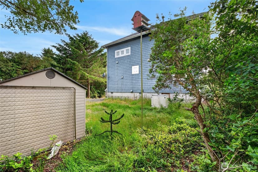 Property photo for 126 Sand Dune Avenue NW, Ocean Shores photo 31