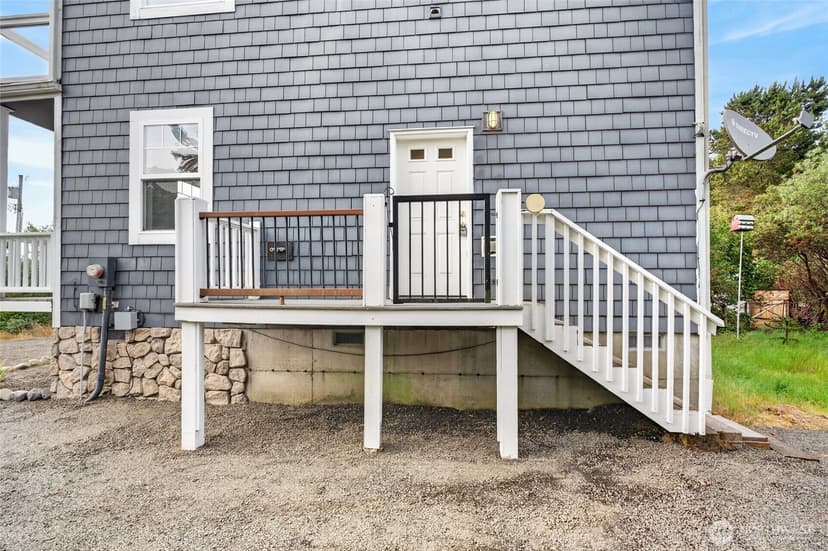 Property photo for 126 Sand Dune Avenue NW, Ocean Shores photo 29