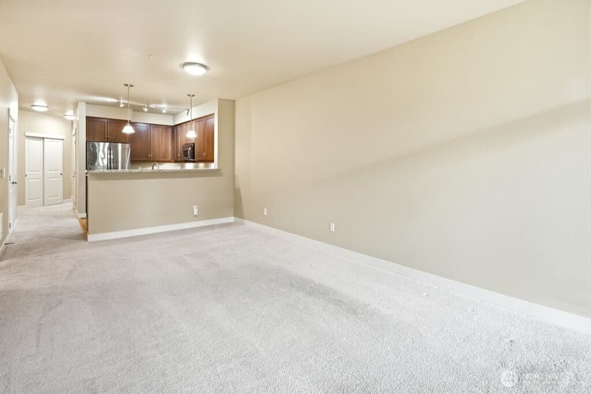 Property photo for 15730 116th Avenue NE #305, Bothell photo 6