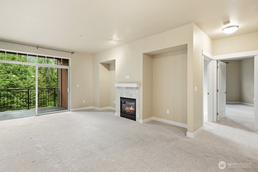 Property photo for 15730 116th Avenue NE #305, Bothell photo 4