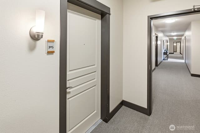 Property photo for 15730 116th Avenue NE #305, Bothell photo 2