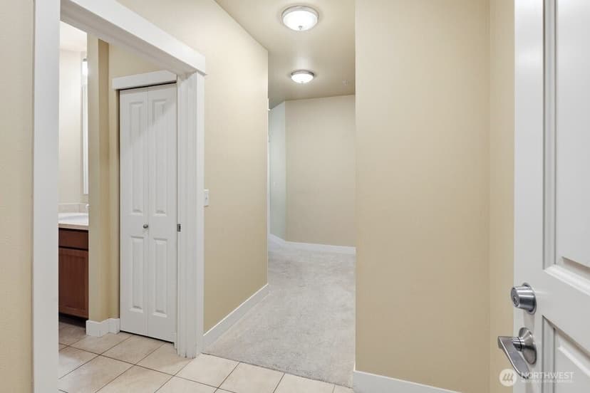 Property photo for 15730 116th Avenue NE #305, Bothell photo 23