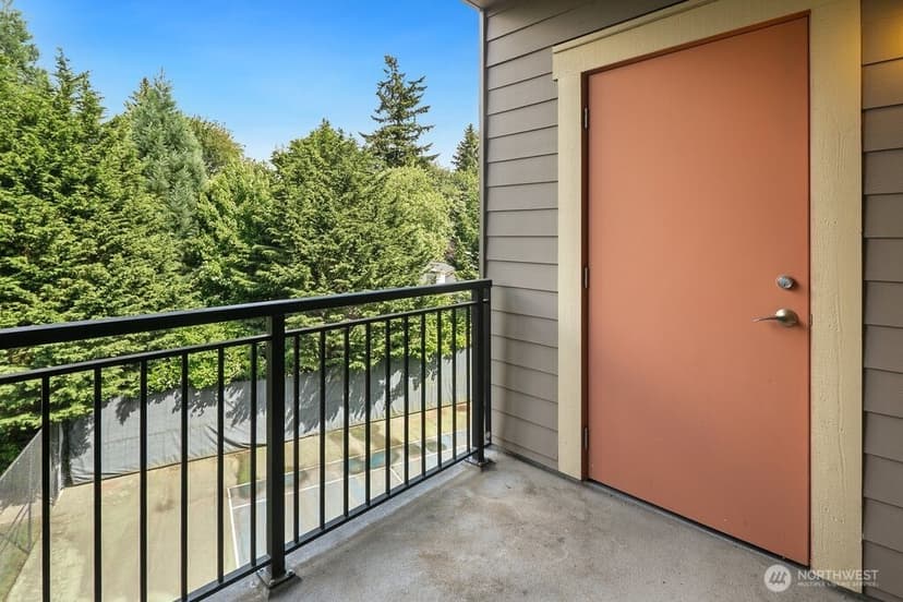 Property photo for 15730 116th Avenue NE #305, Bothell photo 26