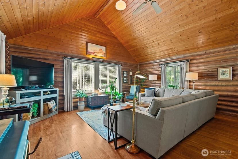 Property photo for 8343 Glenwood Road SW, Port Orchard photo 11
