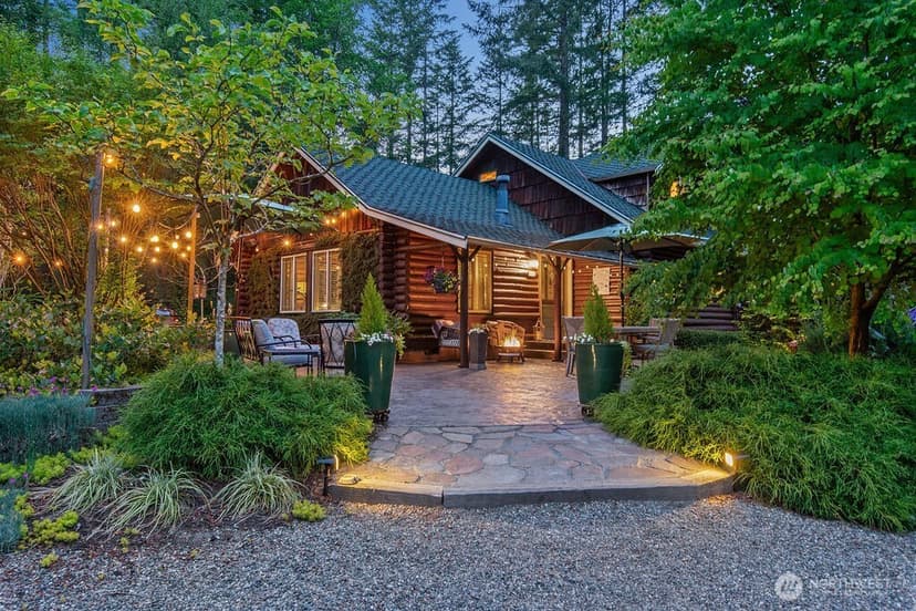 Property photo for 8343 Glenwood Road SW, Port Orchard photo 6