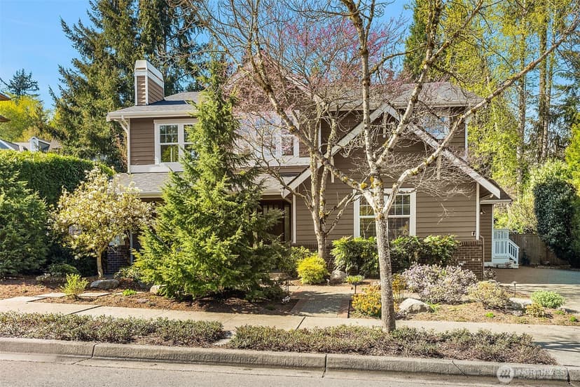 Property photo for 16290 SE 48th Drive, Bellevue