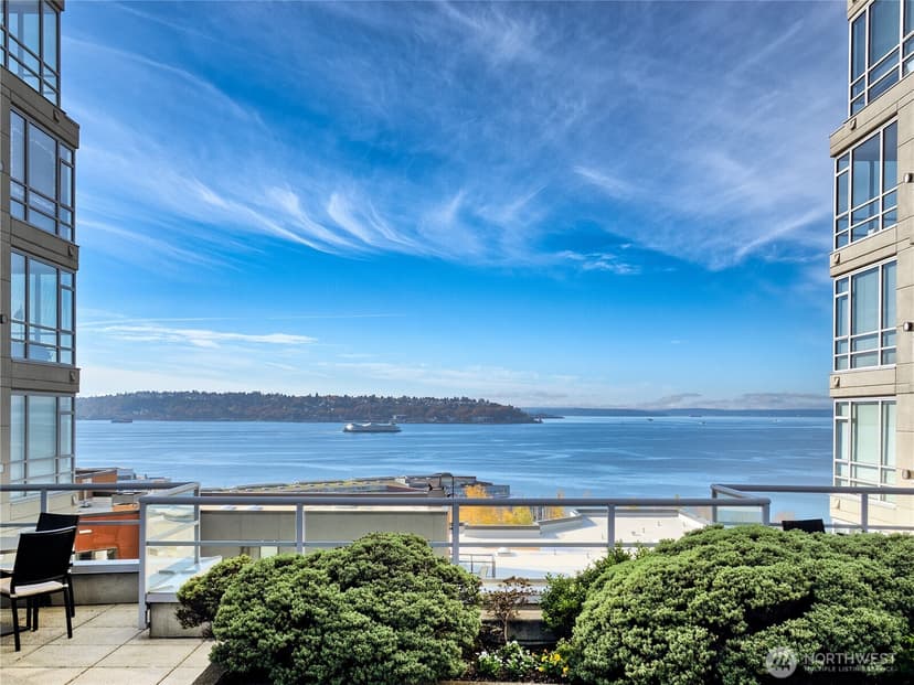 Property photo for 2929 1St Avenue #207, Seattle photo 16