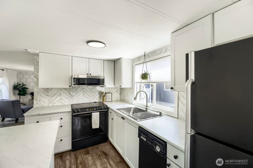 Property photo for 7301 NE 175th Street #117, Kenmore photo 7