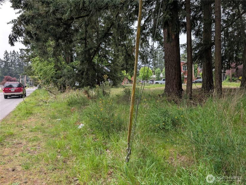 Property photo for 18501 Smokey Point Boulevard, Arlington photo 5
