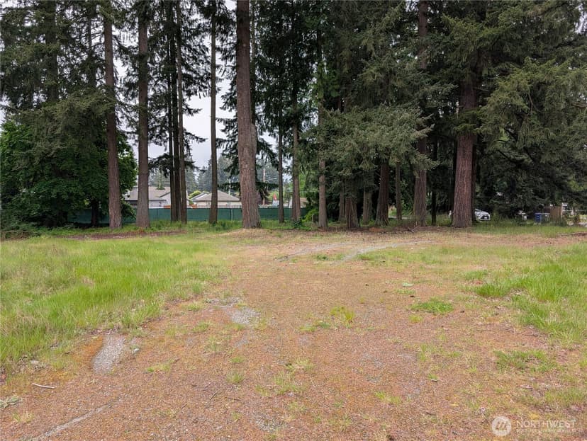 Property photo for 18501 Smokey Point Boulevard, Arlington photo 10