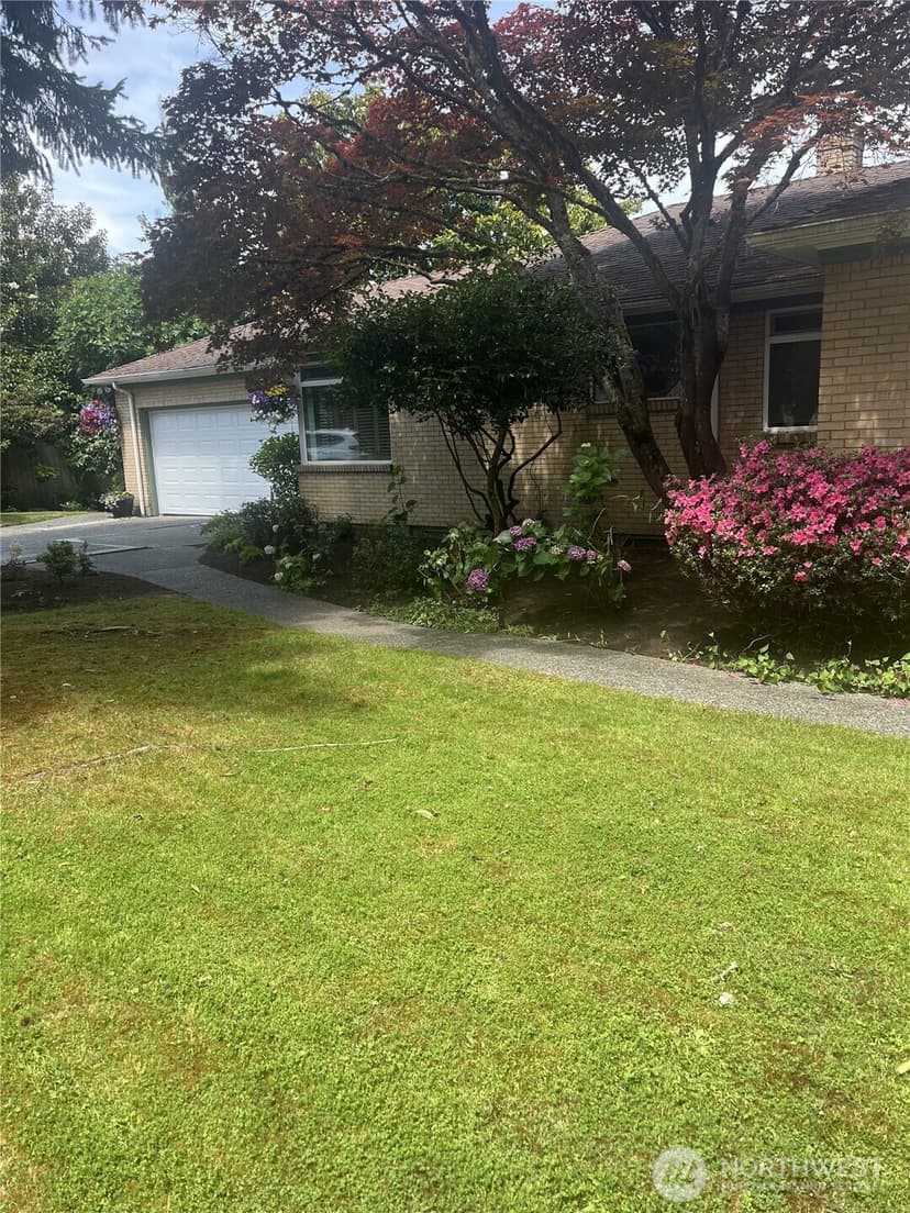 Property photo for 6034 SE 22nd Street, Mercer Island