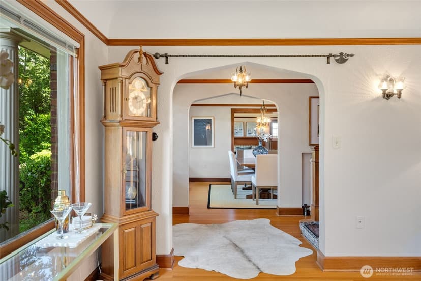 Property photo for 3608 43rd Avenue NE, Seattle photo 15