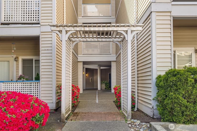 Property photo for 23908 Bothell Everett Highway #A304, Bothell photo 4