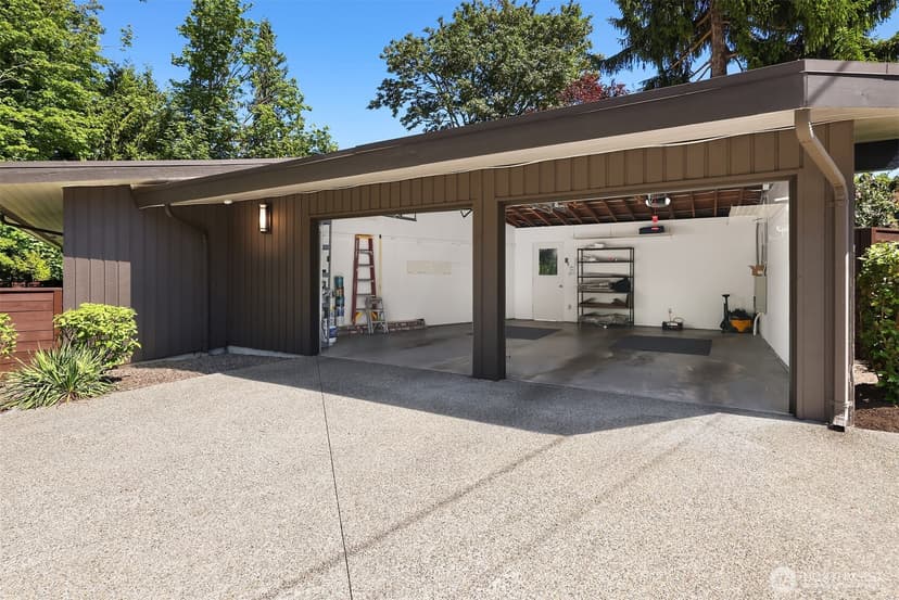 Property photo for 3600 86th Avenue SE, Mercer Island photo 39