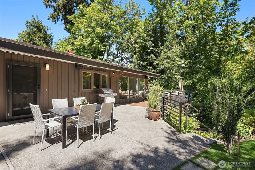 Property photo for 3600 86th Avenue SE, Mercer Island photo 19