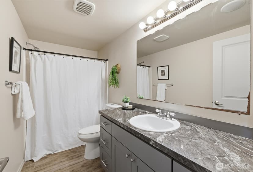 Property photo for 2117 Lombard Avenue, Everett photo 15